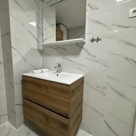 Rezidencija Arminan S4 * Novigrad Istria