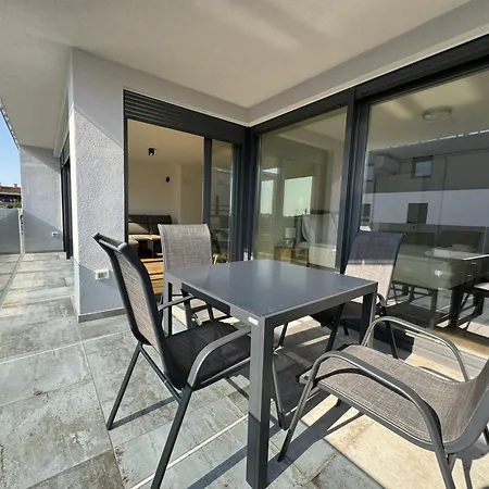 Apartment Rezidencija Arminan S4 Novigrad (Istria)